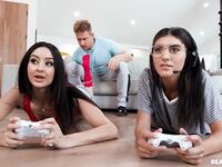 Eliza Ibarra Gets A Sticky Reward After Riding Big Dick