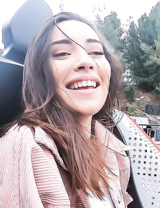 Pretty Brunette Aria Lee Sucks And Rides Hard Pecker In POV