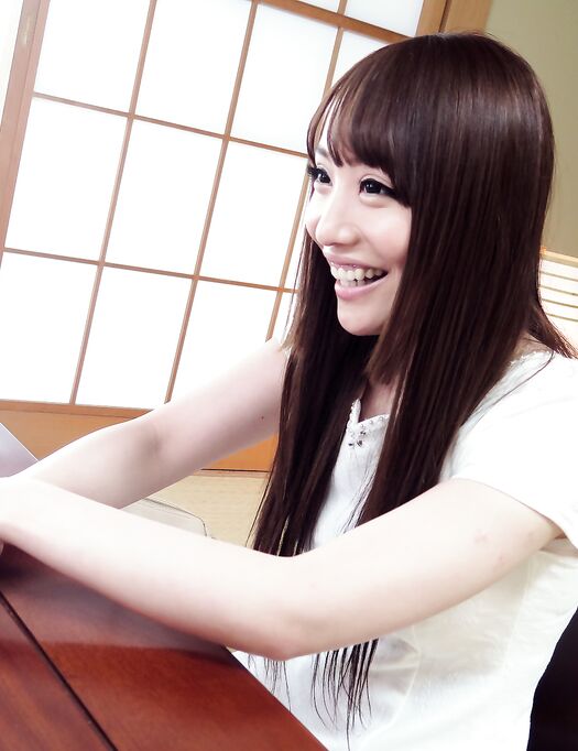 Smiley Asian Lady Airi Mashiro Gets Deeply Fucked