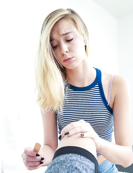 Haley Reed Sucks And Rides Big Beautiful Male Stick With An Extra Passion